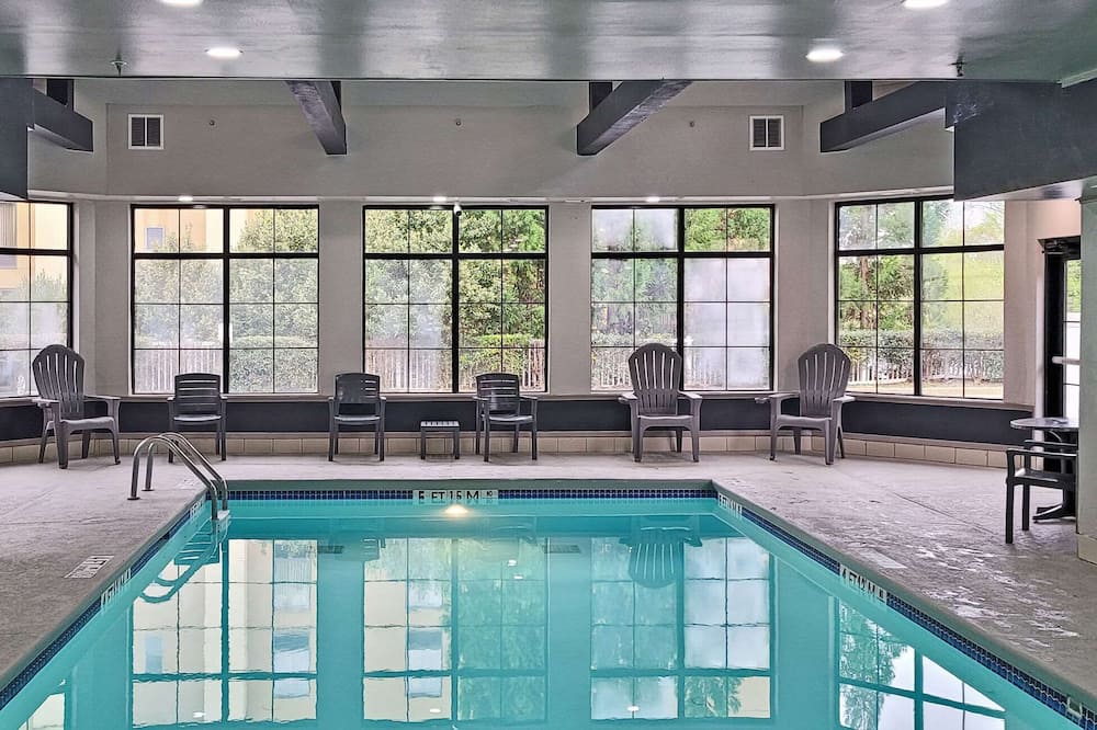 Country Inn & Suites by Radisson, Canton, GA