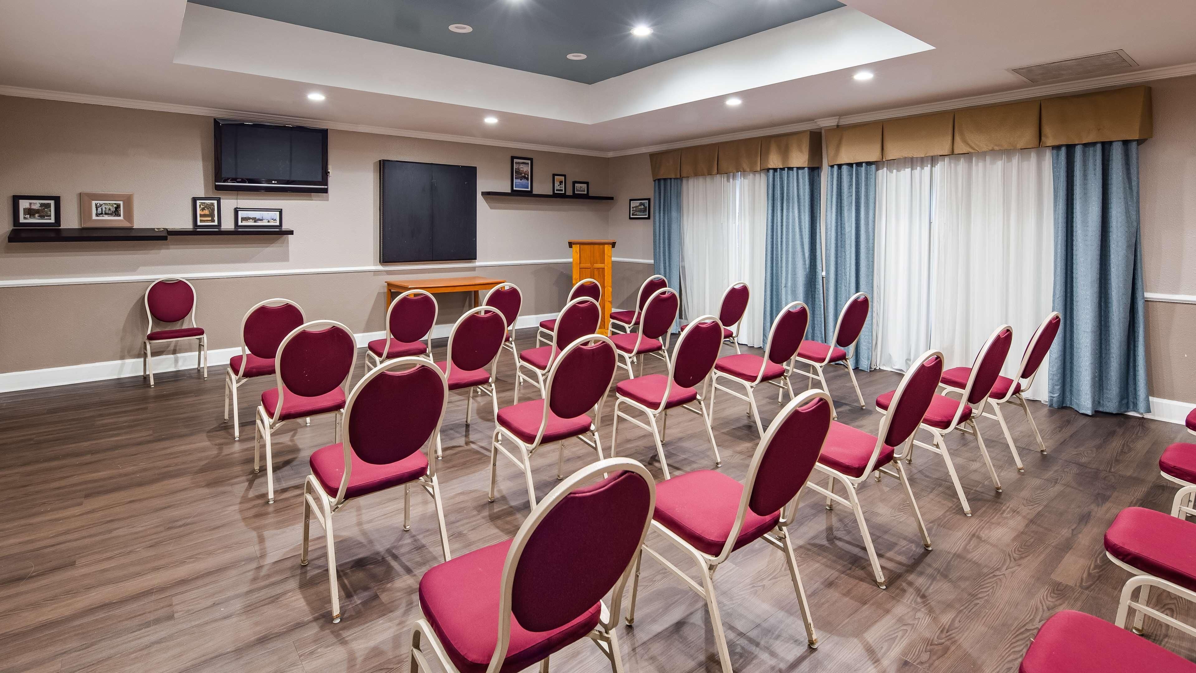 Photo - Comfort Inn & Suites North Charleston - Northwoods