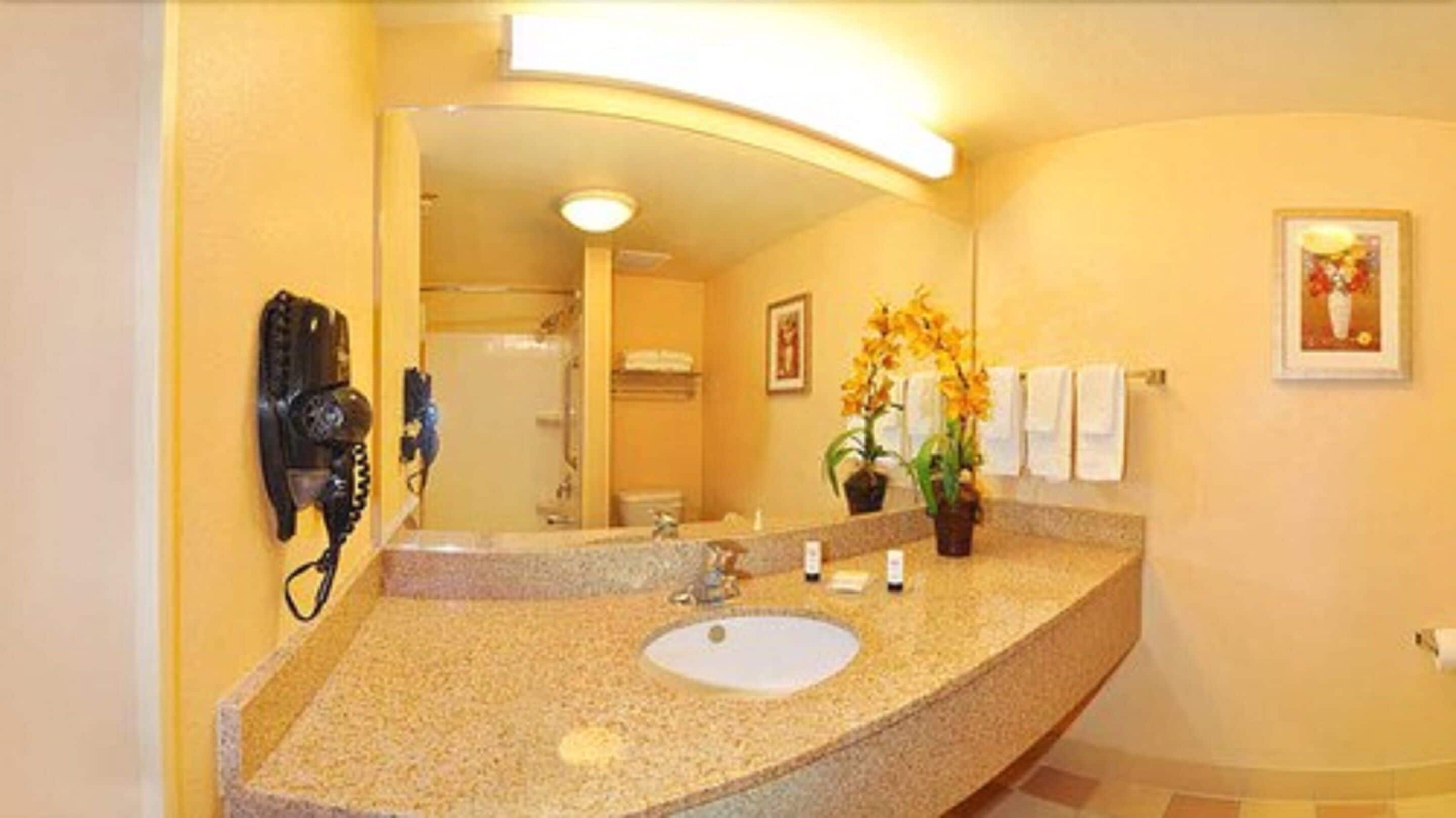 room, 2 queen beds | bathroom sink