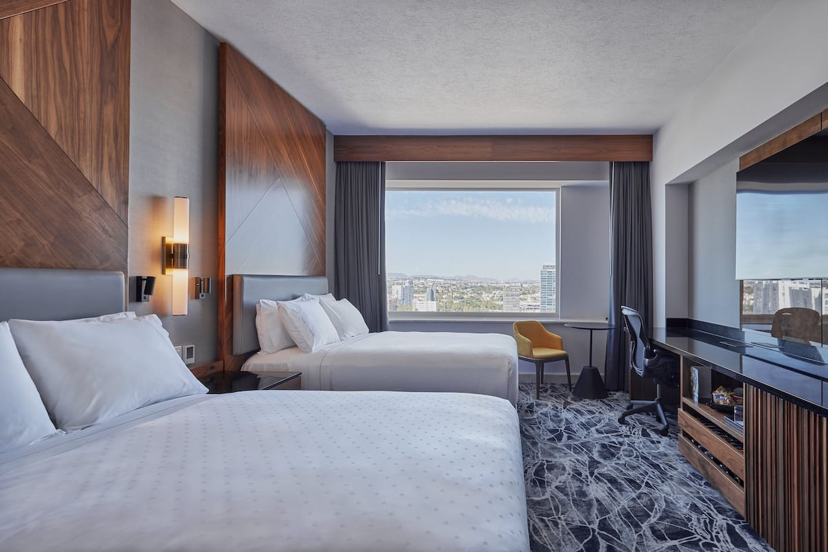 Minibar, in-room safe, iron/ironing board, free cribs/infant beds