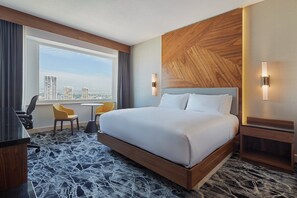 Minibar, coffres-forts dans les chambres, fer et planche à repasser