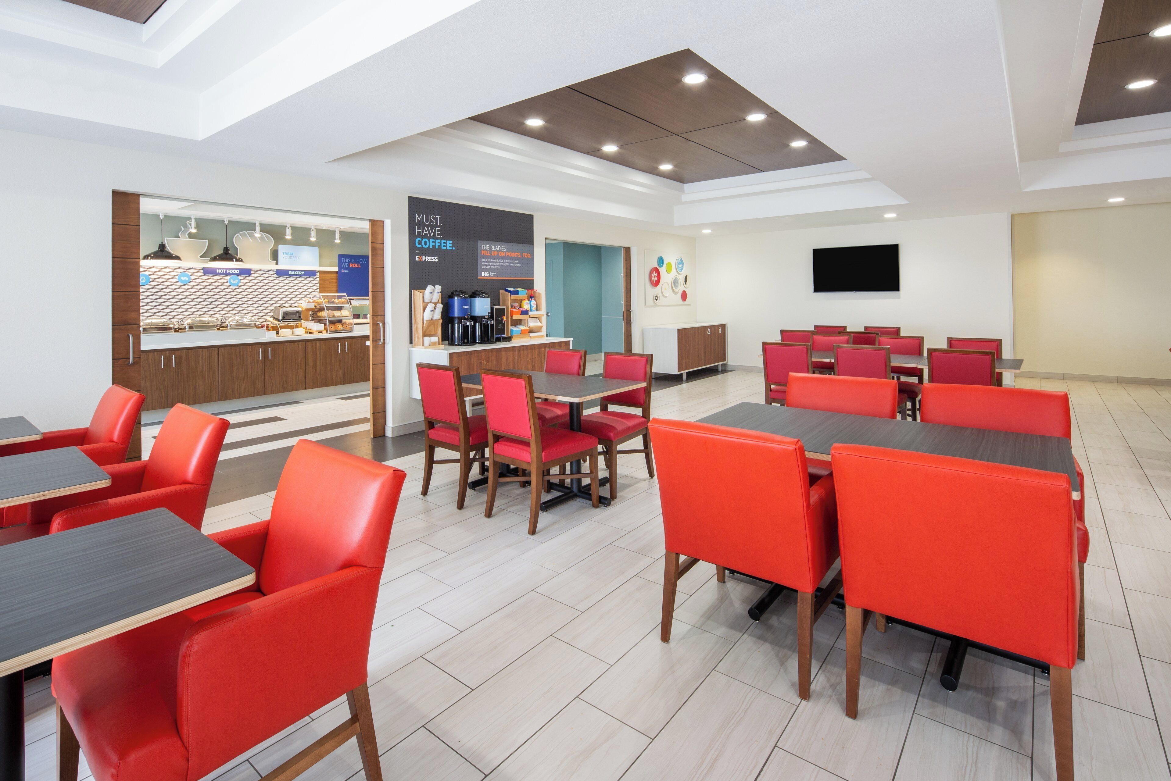 Photo - Holiday Inn Express Surprise by IHG