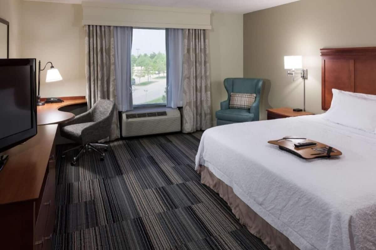 In-room safe, desk, iron/ironing board, free cribs/infant beds