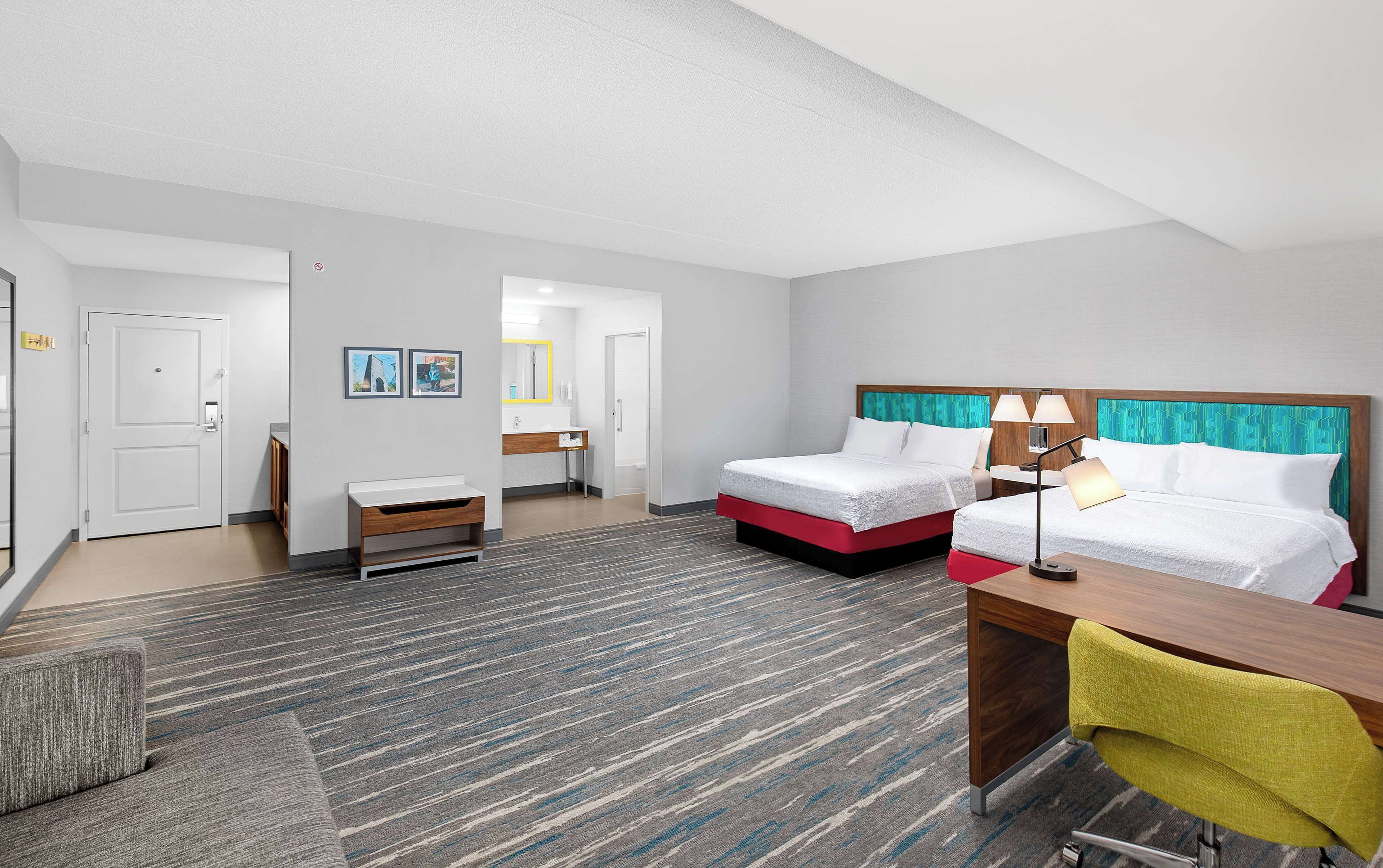 studio suite, 2 queen beds, non smoking | desk, blackout curtains, iron/ironing board, free wifi