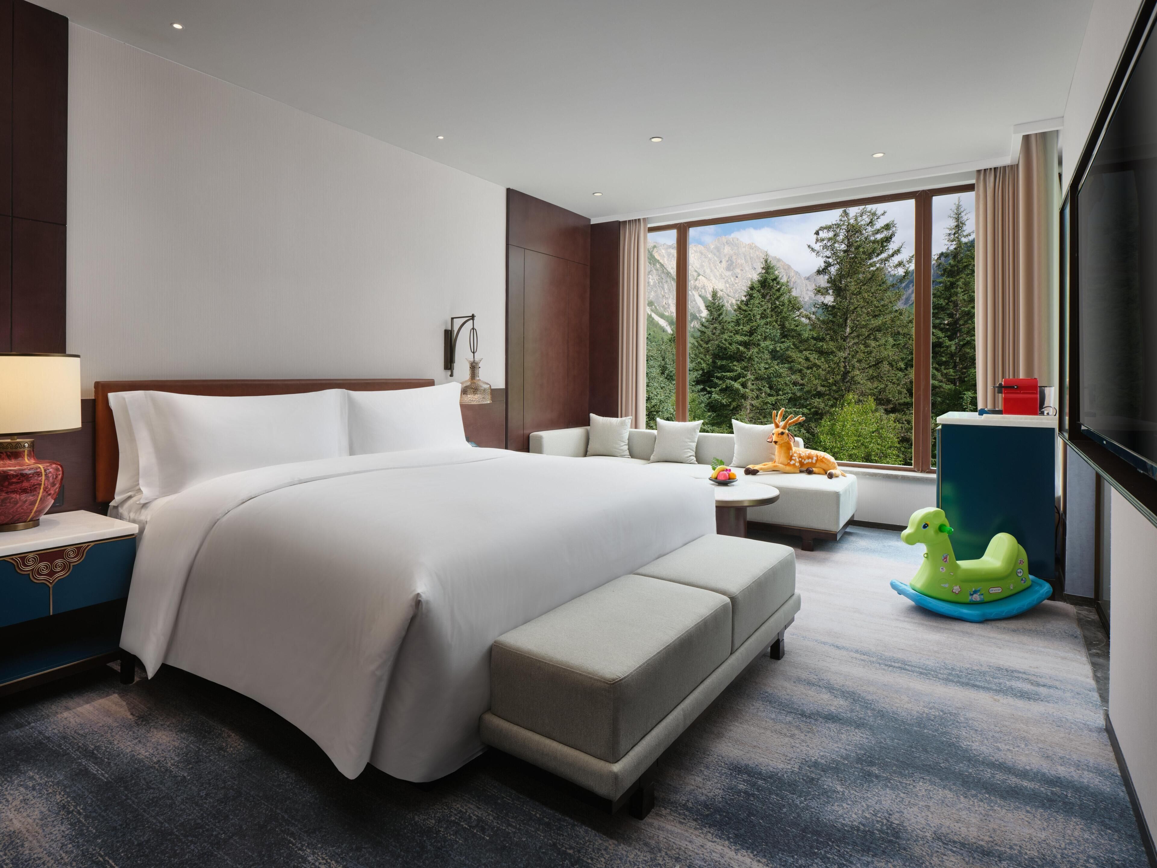 Biancheria da letto di alta qualità, copriletto in piuma, minibar