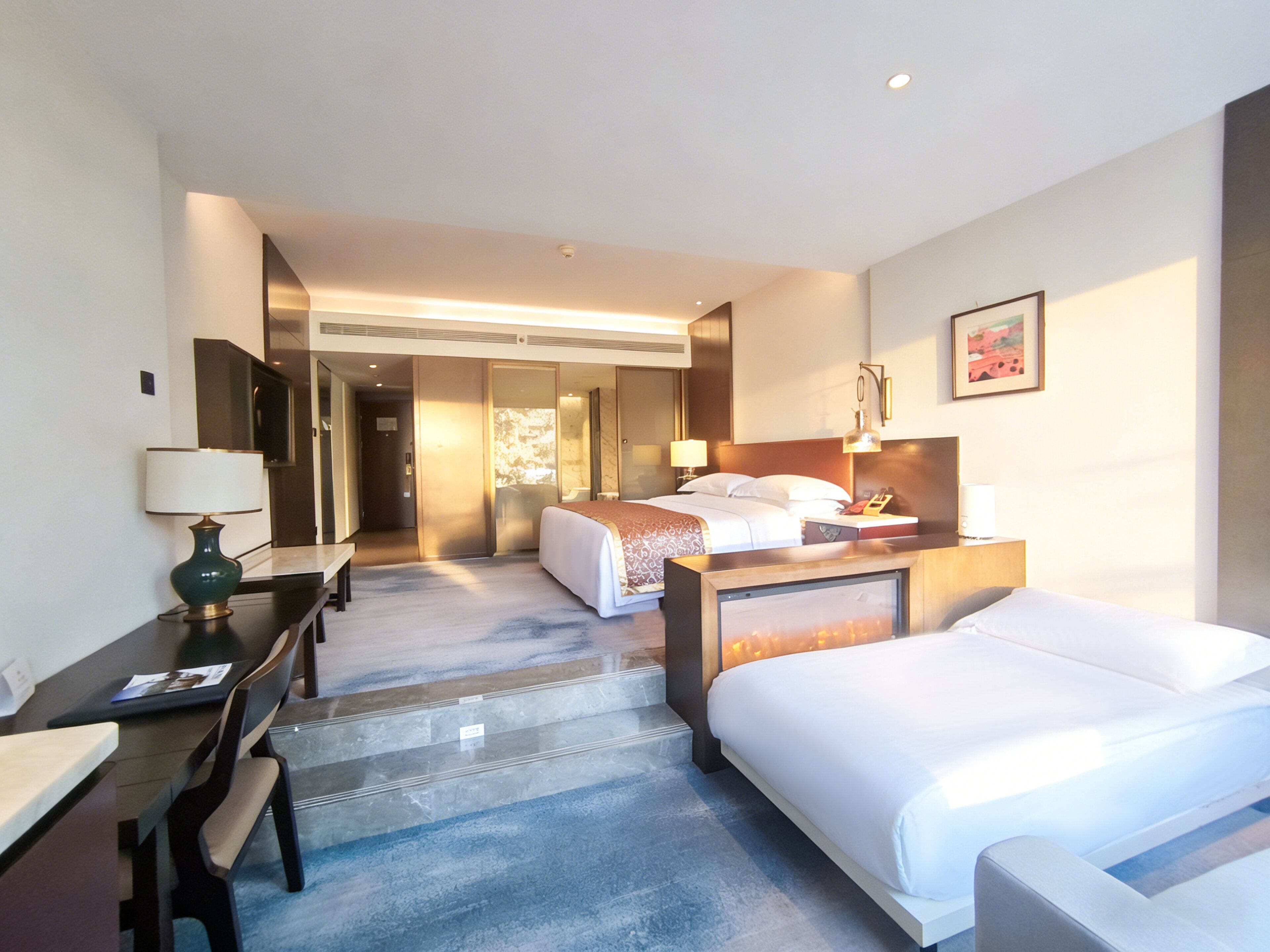 Chambre Prestige, 1 très grand lit | Literie de qualité, couette en duvet, minibar, coffre-fort