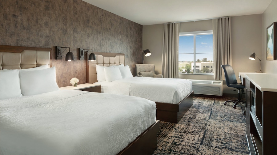 Four Points by Sheraton Sacramento International Airport