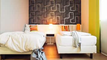 Apartamento, balcón | 1 dormitorio, ropa de cama hipoalergénica, caja fuerte y escritorio