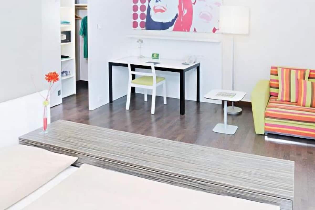 1 habitación y ropa de cama hipoalergénica