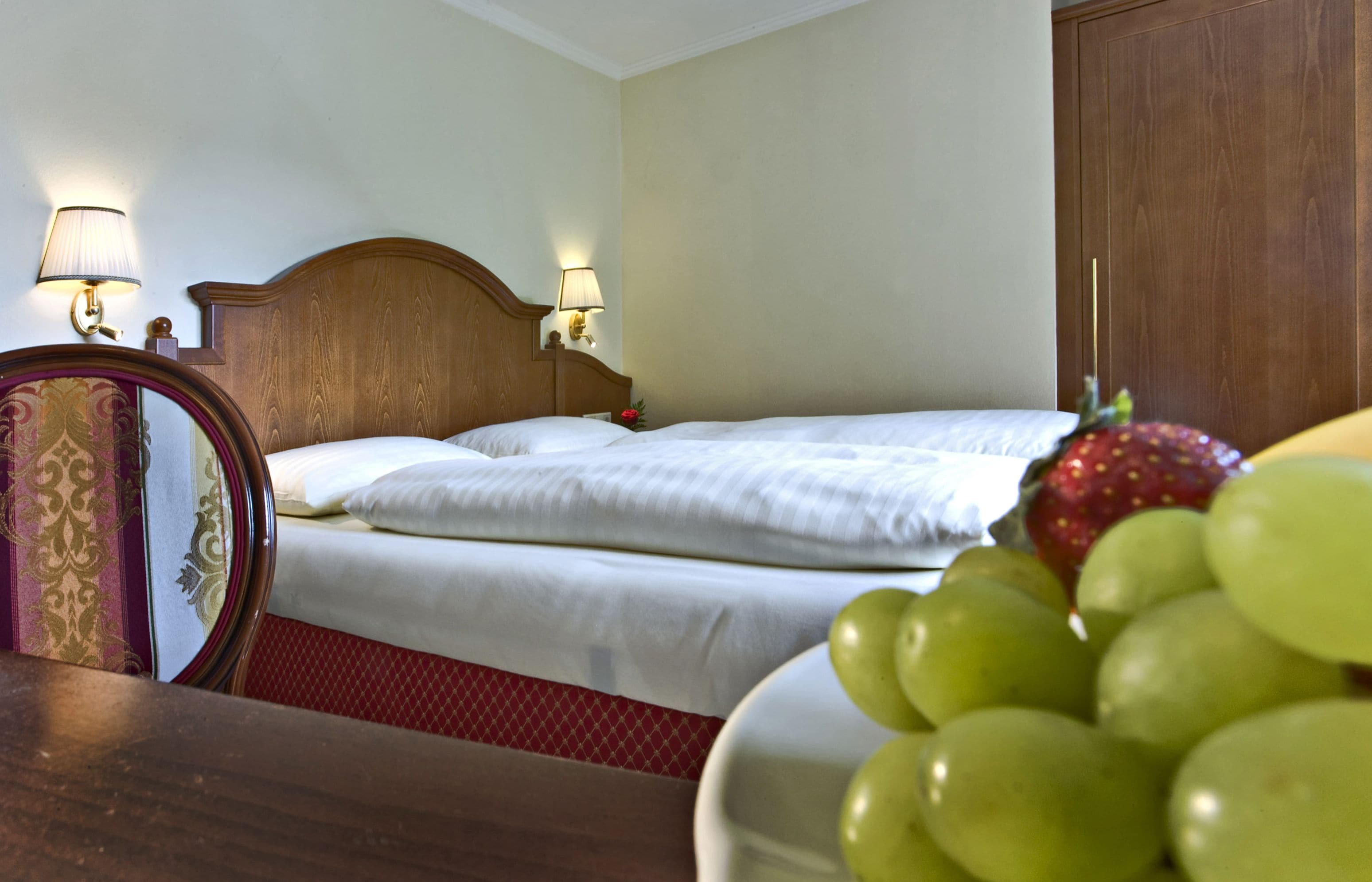 Double Room, 1 Double Bed, Balcony, Mountain View