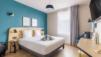 Ropa de cama de alta calidad y escritorio