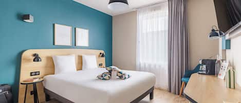 Studio Double | 고급 침구, 책상, 다리미/다리미판, 무료 유아용 침대