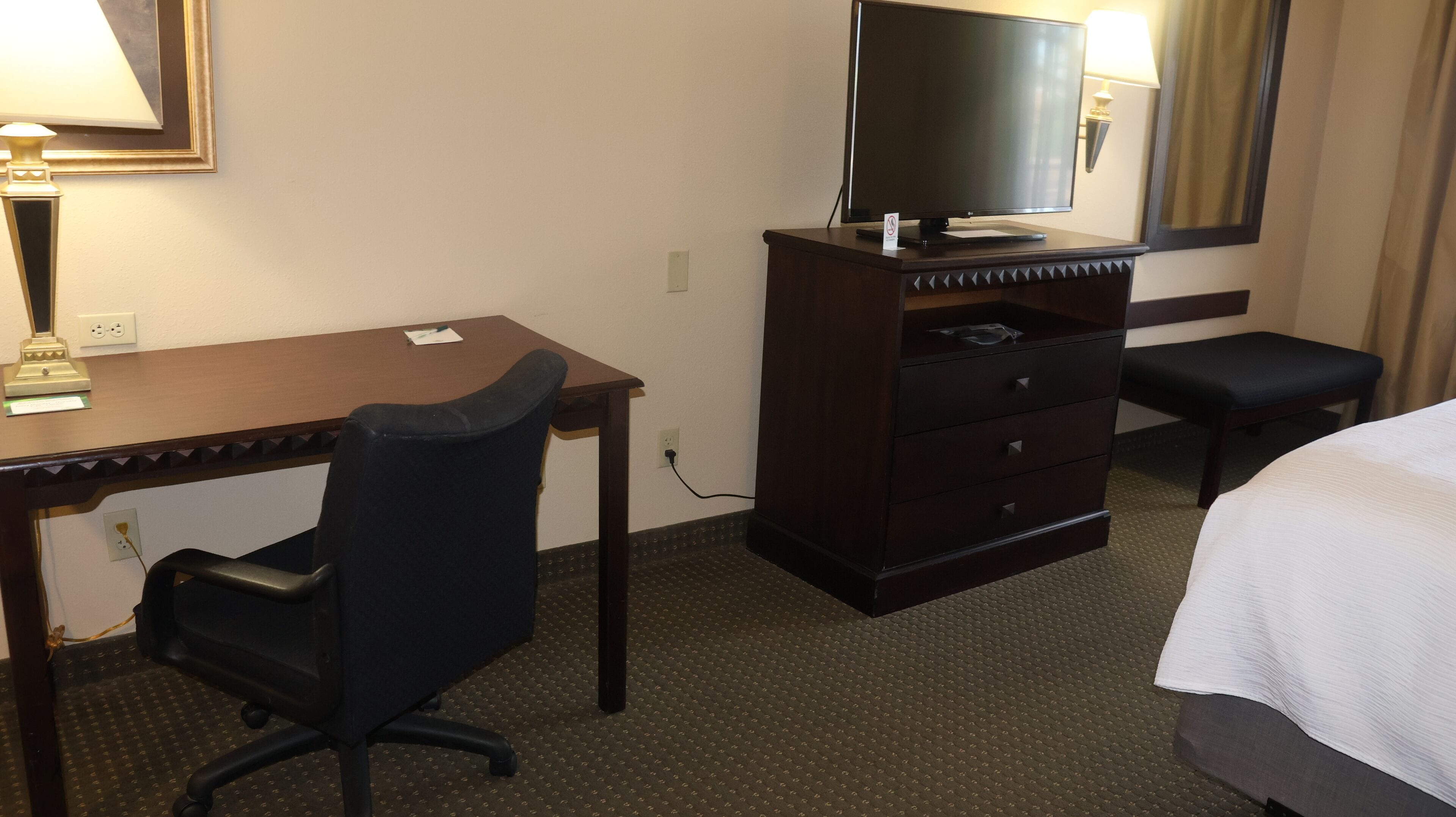 room, 1 king bed, mobility accessible (roll-in shower) | tempur-pedic beds, in-room safe, desk, blackout curtains