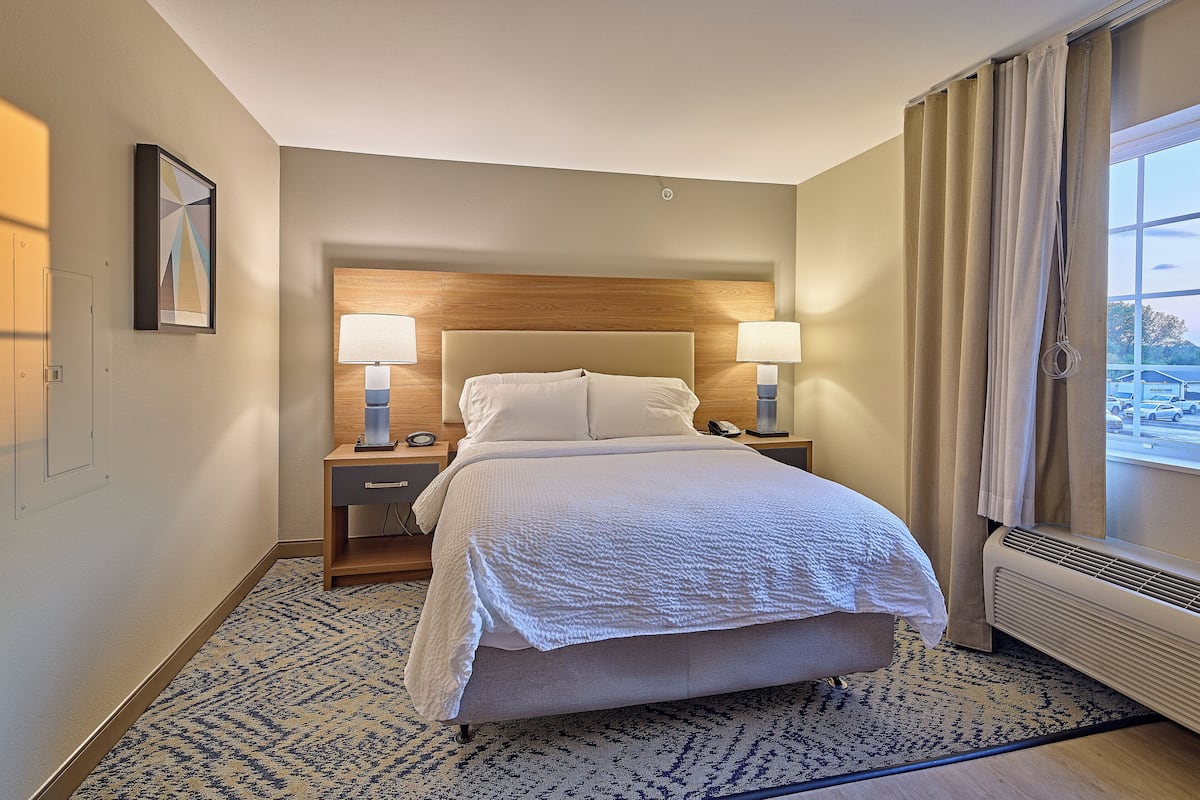 1 bedroom, desk, iron/ironing board, free WiFi