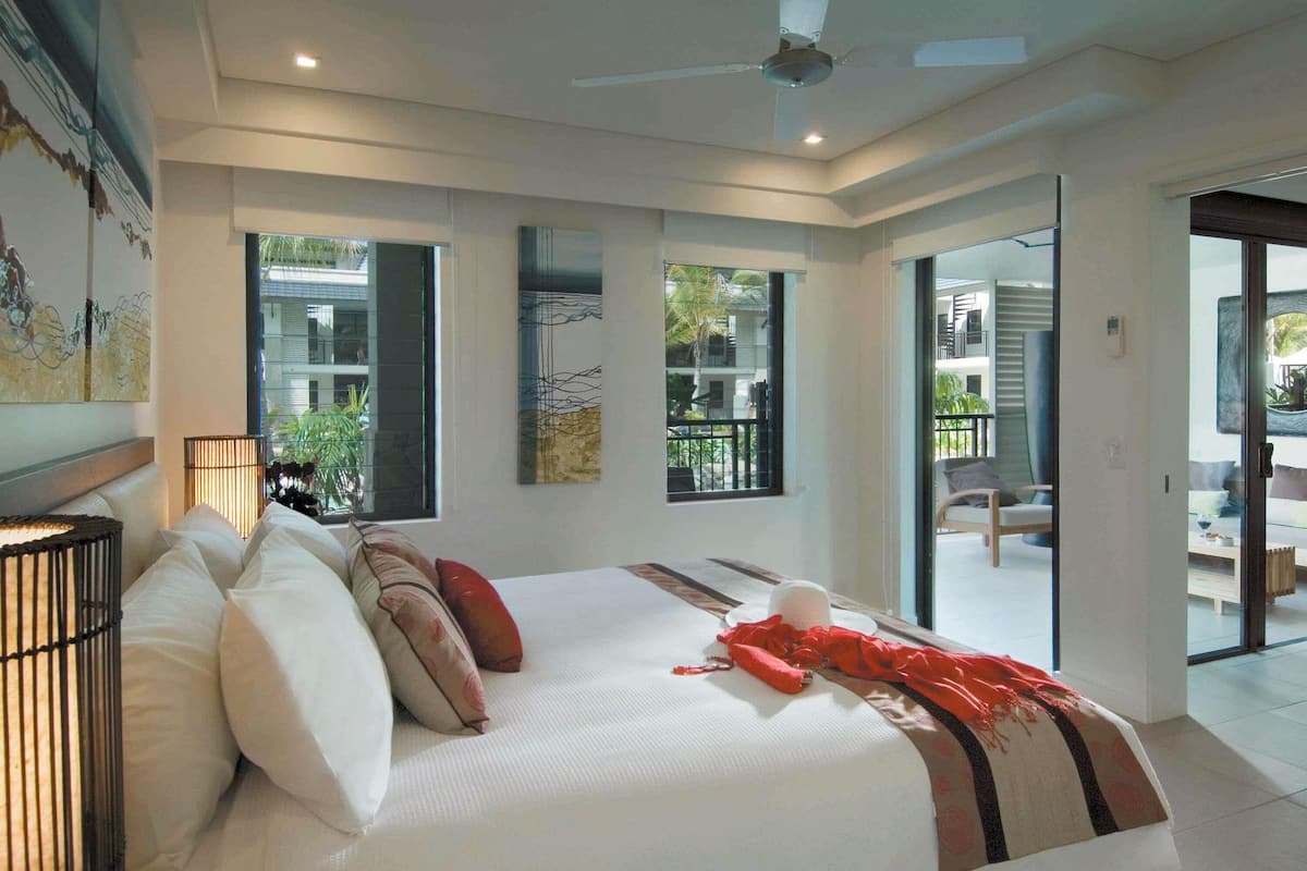 Apartment, 2 Bedrooms (Plunge Pool) | 1 bedroom, premium bedding, minibar, in-room safe