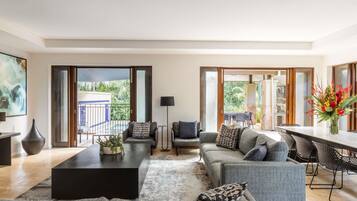 Villa, 3 Bedrooms | Premium bedding, minibar, in-room safe, desk