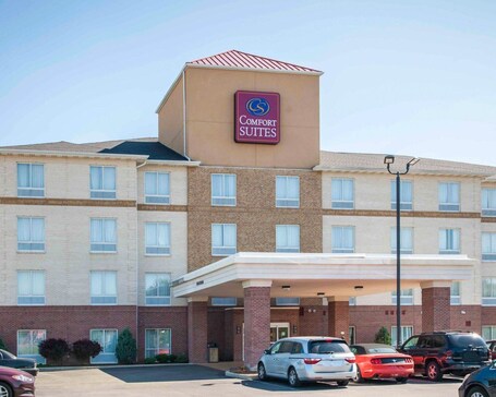 Comfort Suites Southport - Image 26
