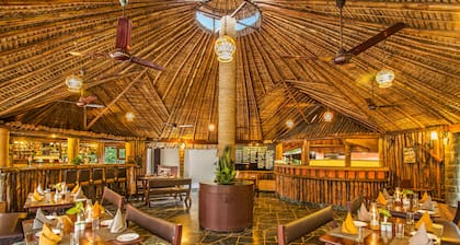 The Riverview Retreat, Corbett