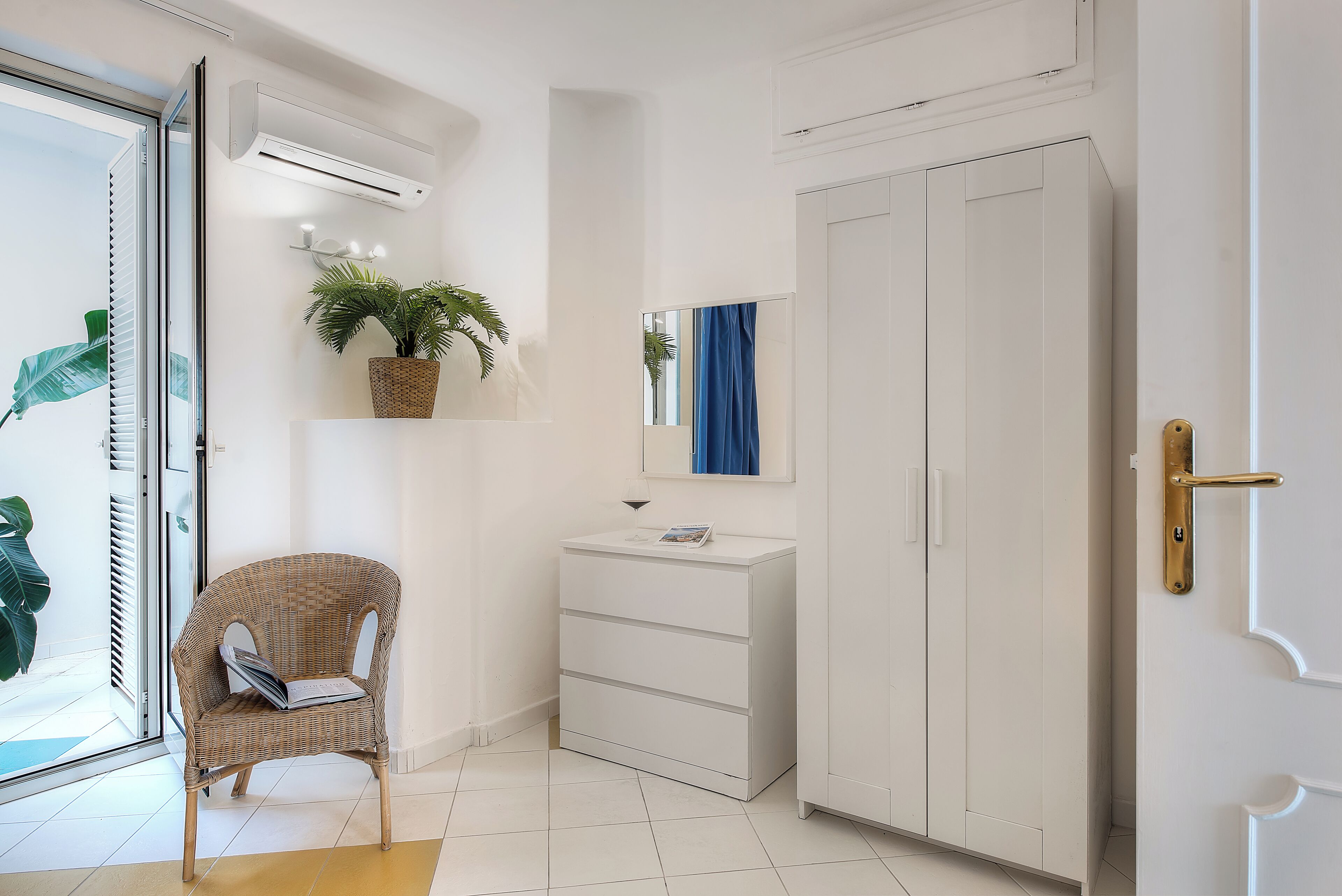 classic apartment, 1 bedroom, terrace, sea view | 1 bedroom, premium bedding, down duvets, in-room safe