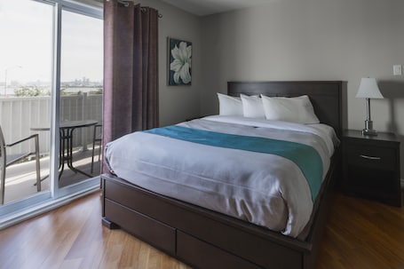 Presidential Suite, 2 Queen Beds, Kitchen, City View | 1 bedroom, down comforters, desk, laptop workspace