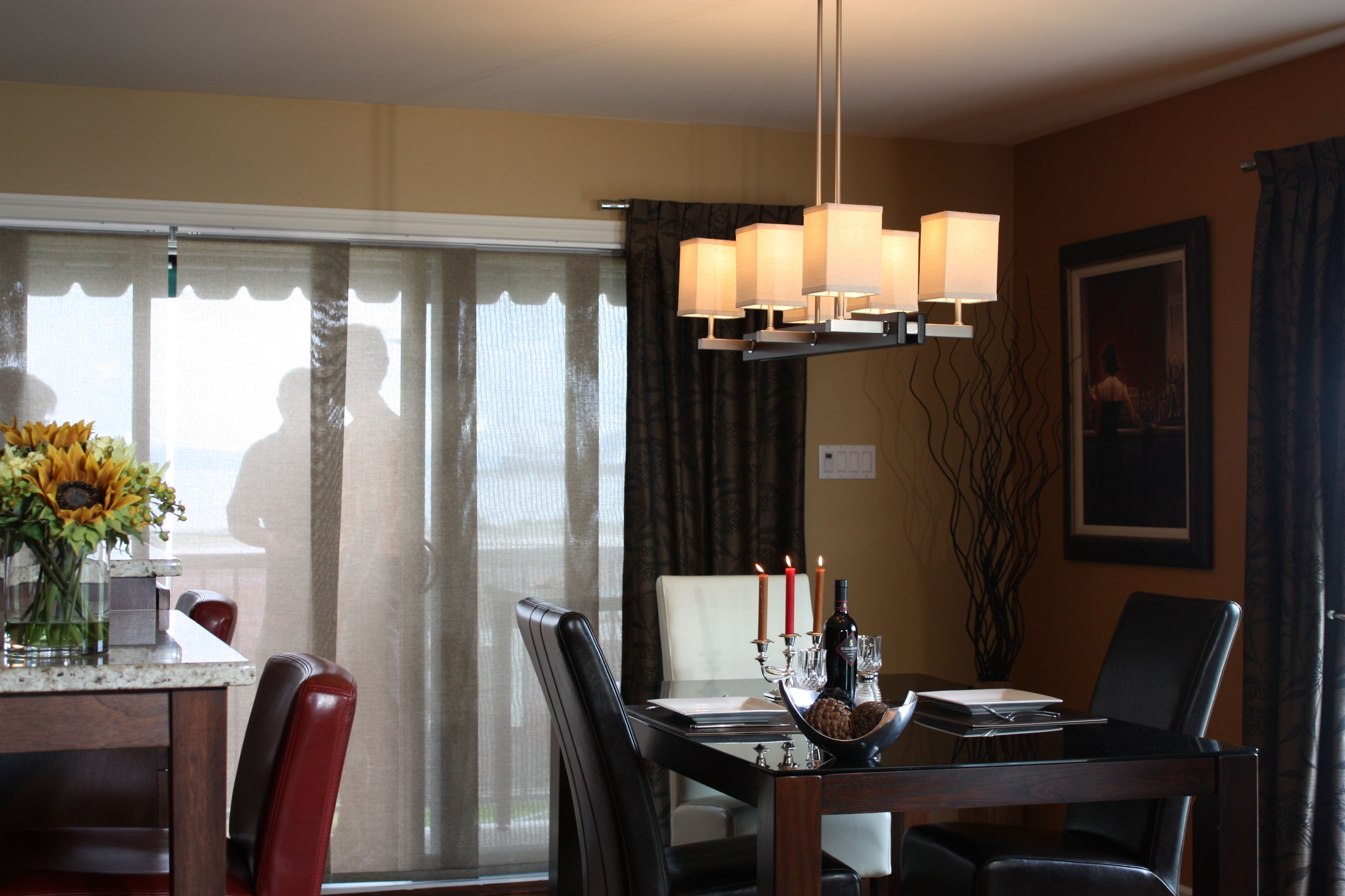 presidential suite, 2 queen beds, kitchen, city view | in-room dining
