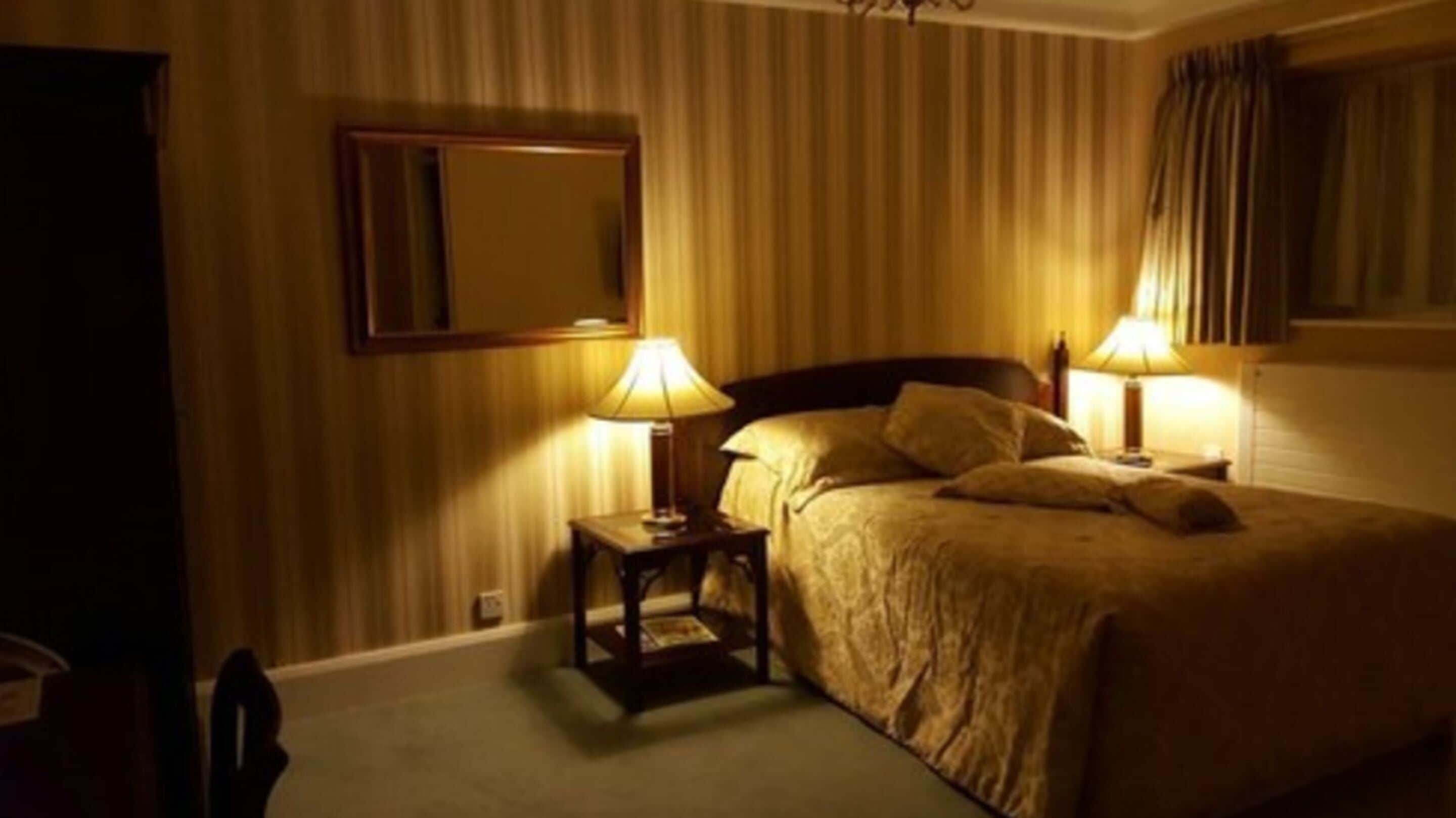 double room | individually decorated, individually furnished, desk, soundproofing