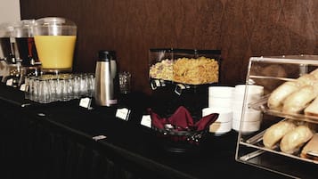 Free daily buffet breakfast