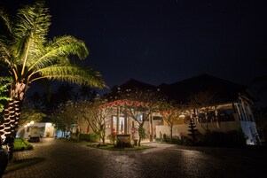 Front of property - evening/night