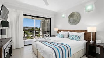 Leilighet – standard, 3 soverom | Sengetøy av topp kvalitet, strykejern/-brett og wi-fi (inkludert)