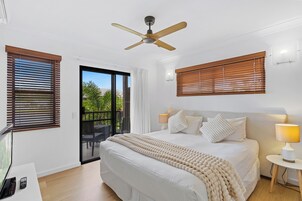 Superior Apartment, 2 Bedrooms, Lagoon View | Premium bedding, iron/ironing board, free WiFi, bed sheets