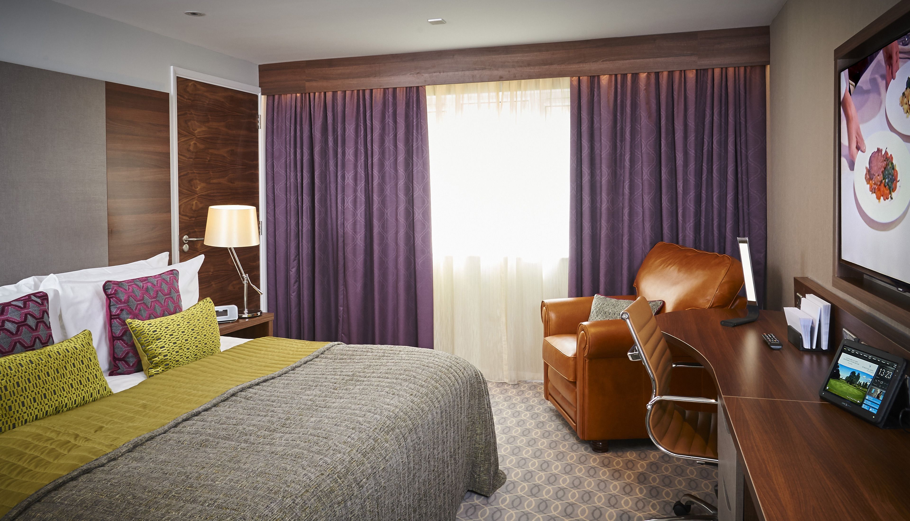 drift classic plus double/twin | in-room safe, desk, laptop workspace, iron/ironing board