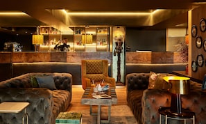 Bar (in der Unterkunft)