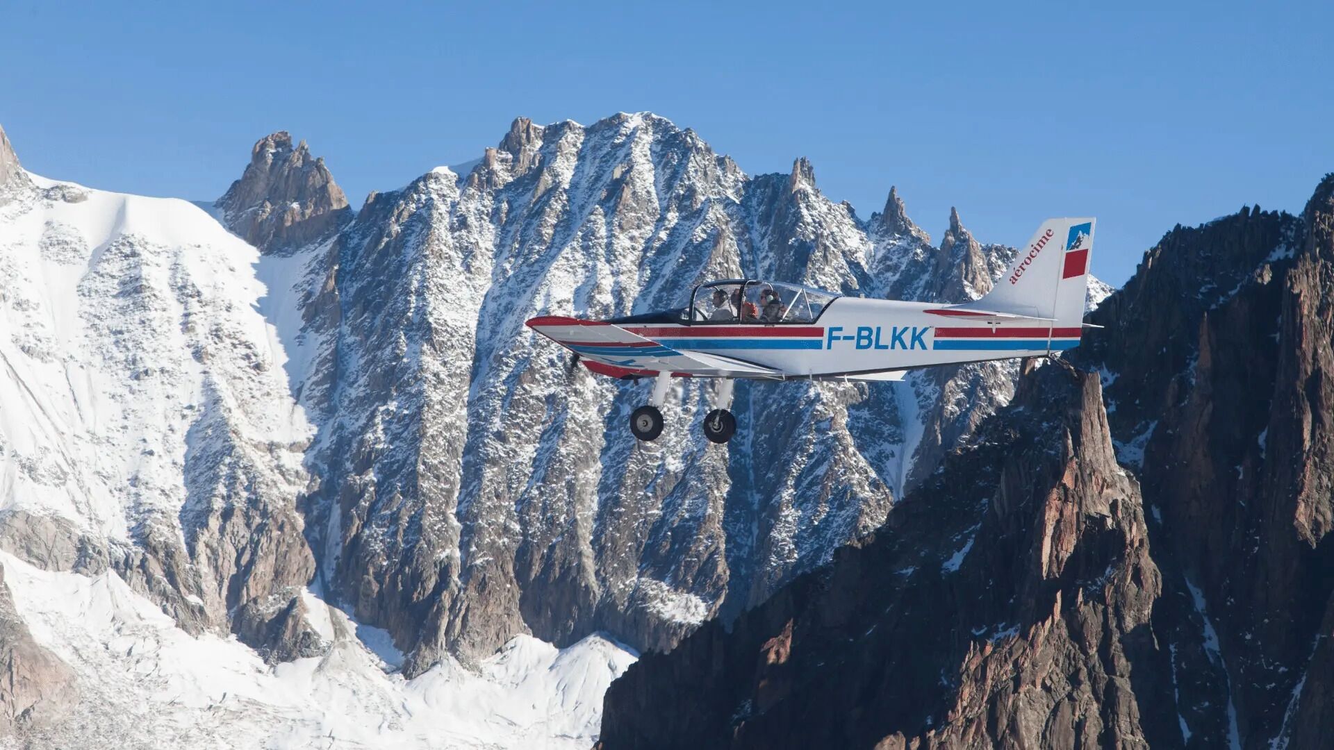 Helikopter-/flytur