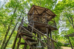 Children's play area - outdoor