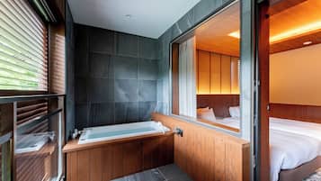 Executive Suite, Non Smoking | Balcony