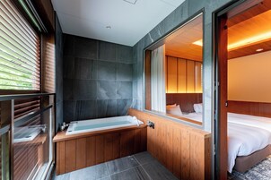 Executive Suite, Non Smoking | Balcony