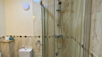 Shower, towels