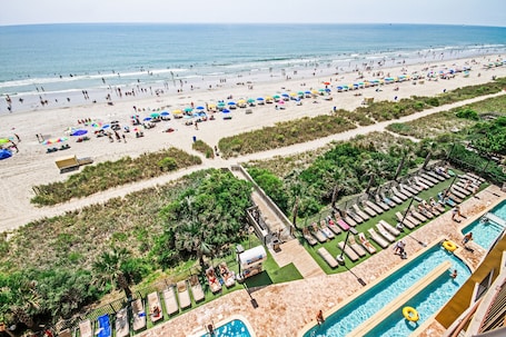 Property grounds. Anderson Ocean Club and Spa by Oceana Resorts