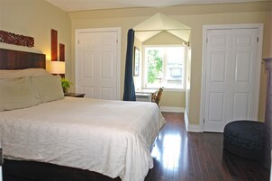 Quarto casal básico, banheiro compartilhado (Retreat) | 1 quarto, Wi-Fi