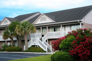 Front of property - Grand Palms Resort (Surfside Beach)