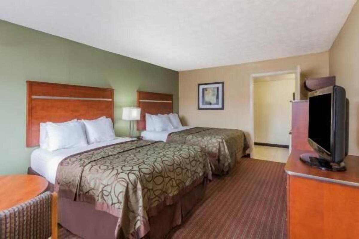 Iron/ironing board, free cots/infant beds, free WiFi, bed sheets