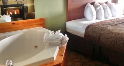 Baymont by Wyndham Pigeon Forge near Island Drive