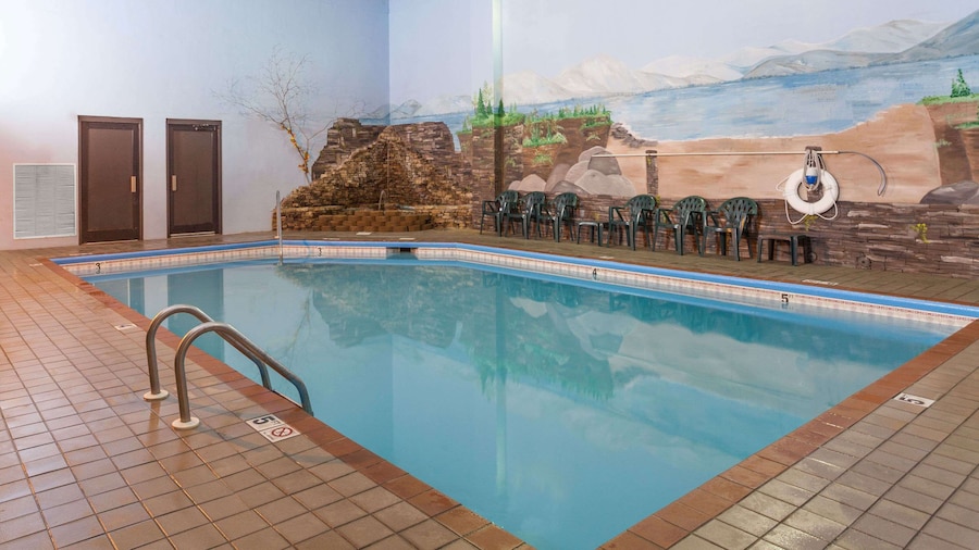 Baymont by Wyndham Pigeon Forge near Island Drive