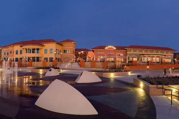 Pemandangan sekitar dari properti