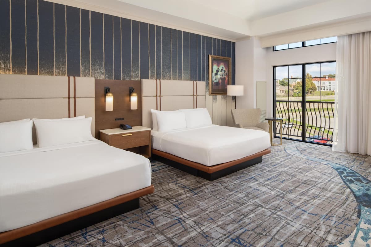 Egyptian cotton sheets, premium bedding, down duvets, pillow-top beds