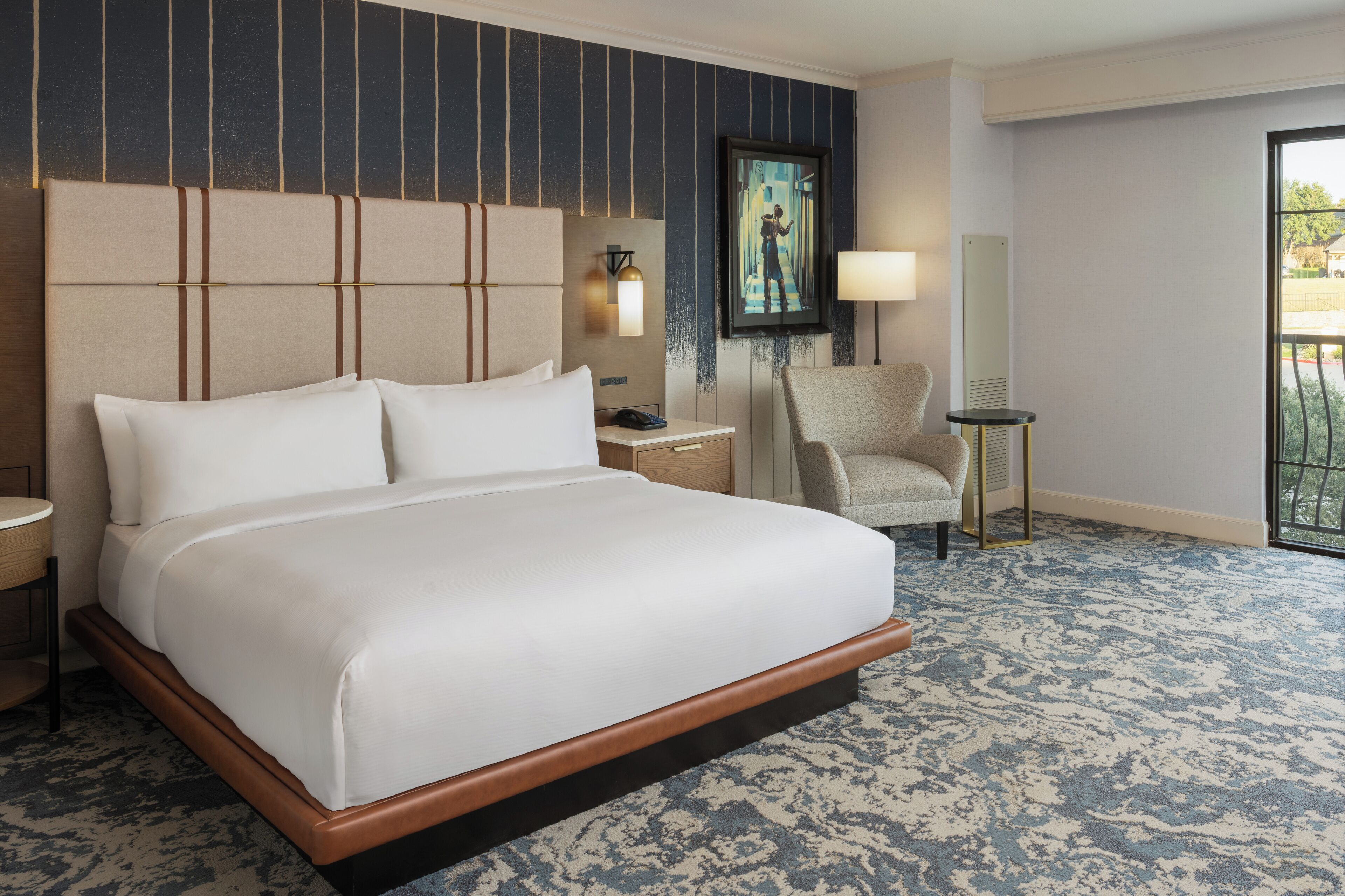 Egyptian cotton sheets, premium bedding, down duvets, pillow-top beds