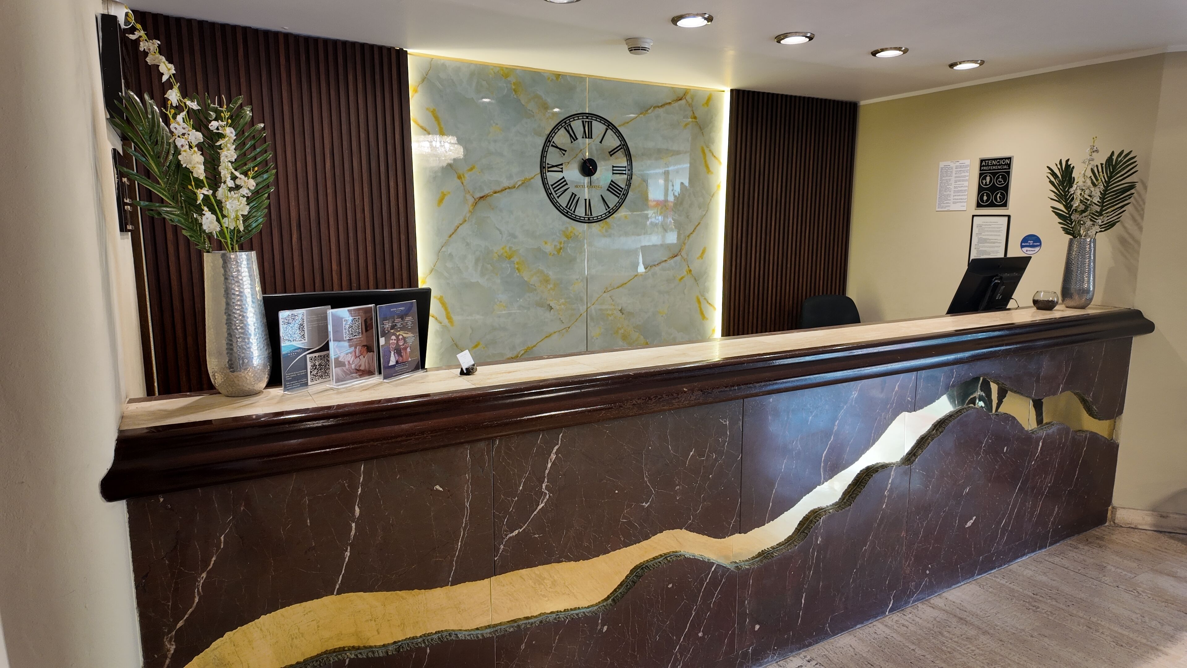 Foto - Hotel Carrera SAC