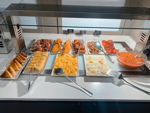 Daily buffet breakfast for a fee - Apart-Hotel SunClub Salou (Salou)
