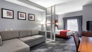 Minibar, in-room safe, desk, soundproofing