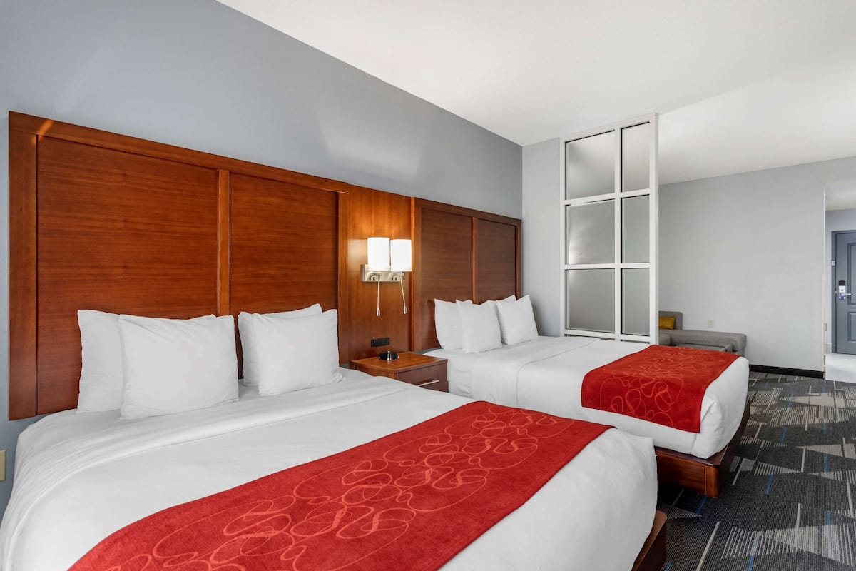 suite, 2 queen beds | minibar, in-room safe, desk, soundproofing
